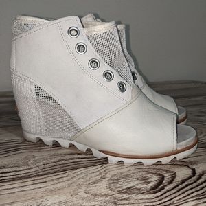 Sorel Joanie mesh wedge open toe